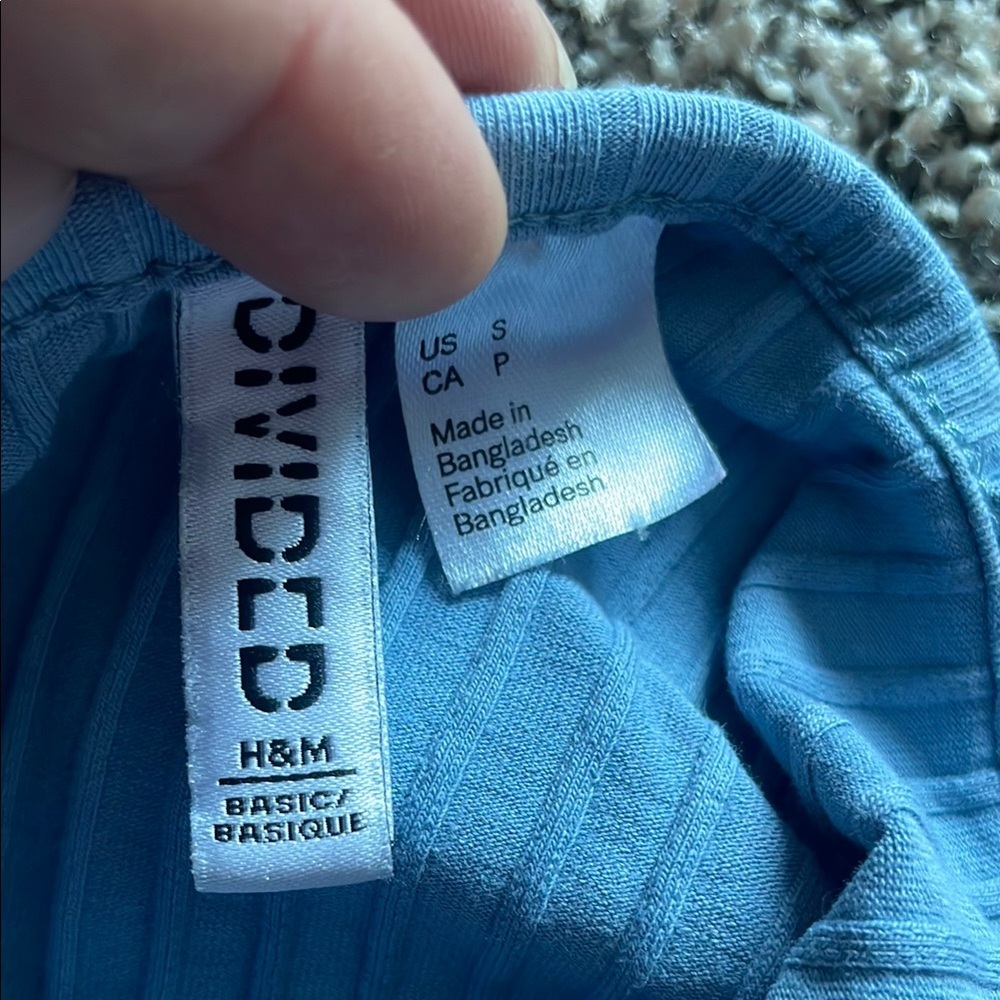 H&M Light Blue Ribbed Crop Top Tank Top - Picture 7 of 7